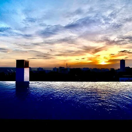Algarve Premium Infinity Pool.big Terrace. Seaview